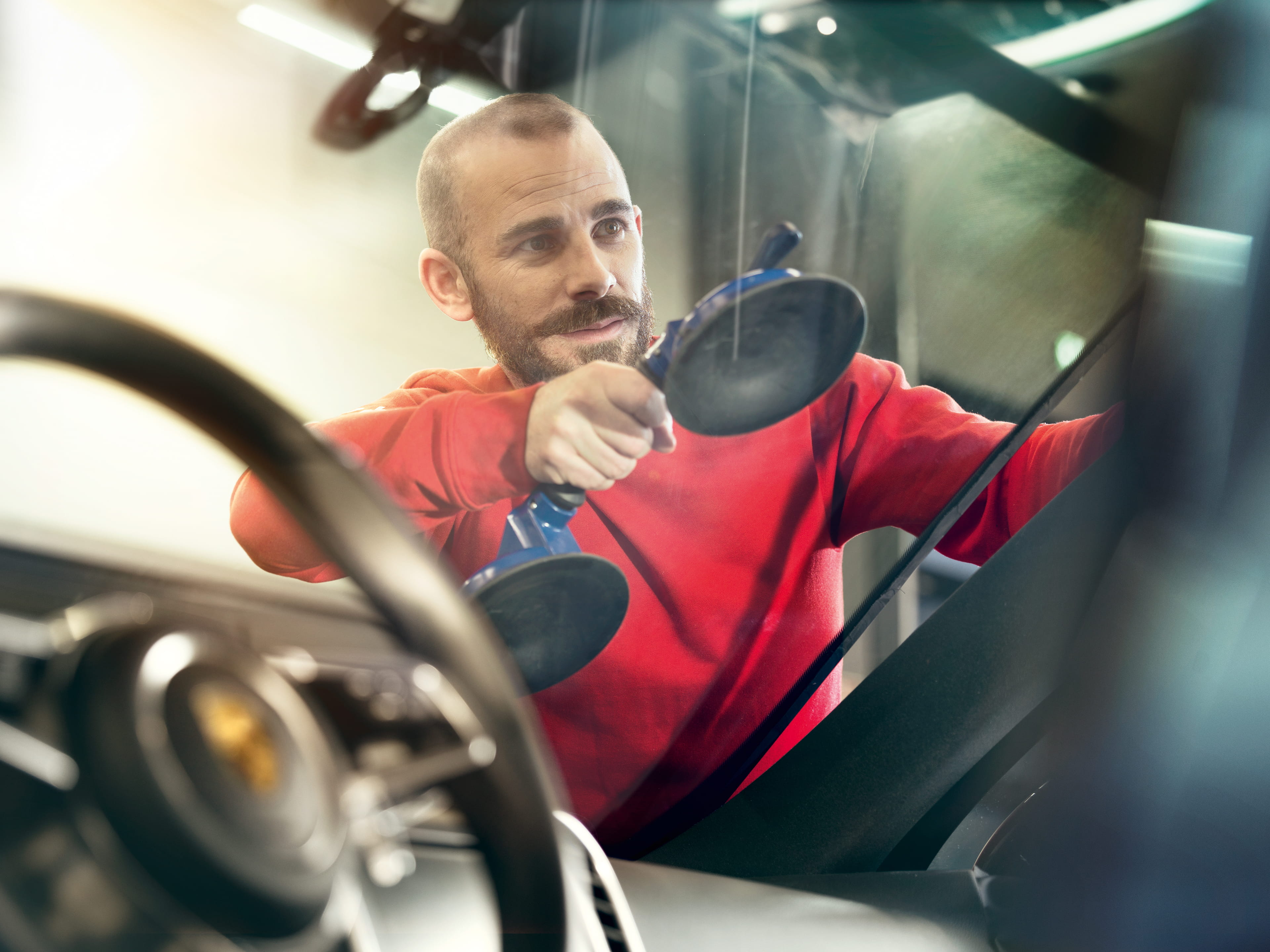 Porsche glass reapair
