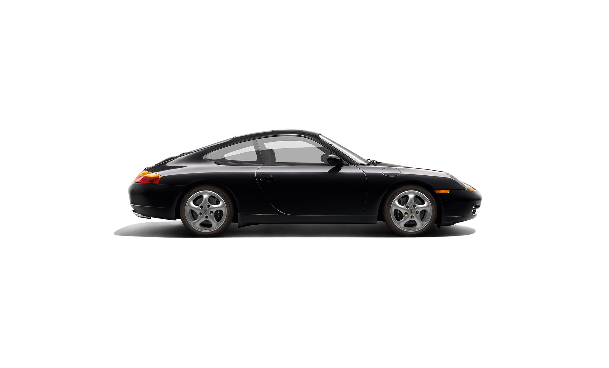 996