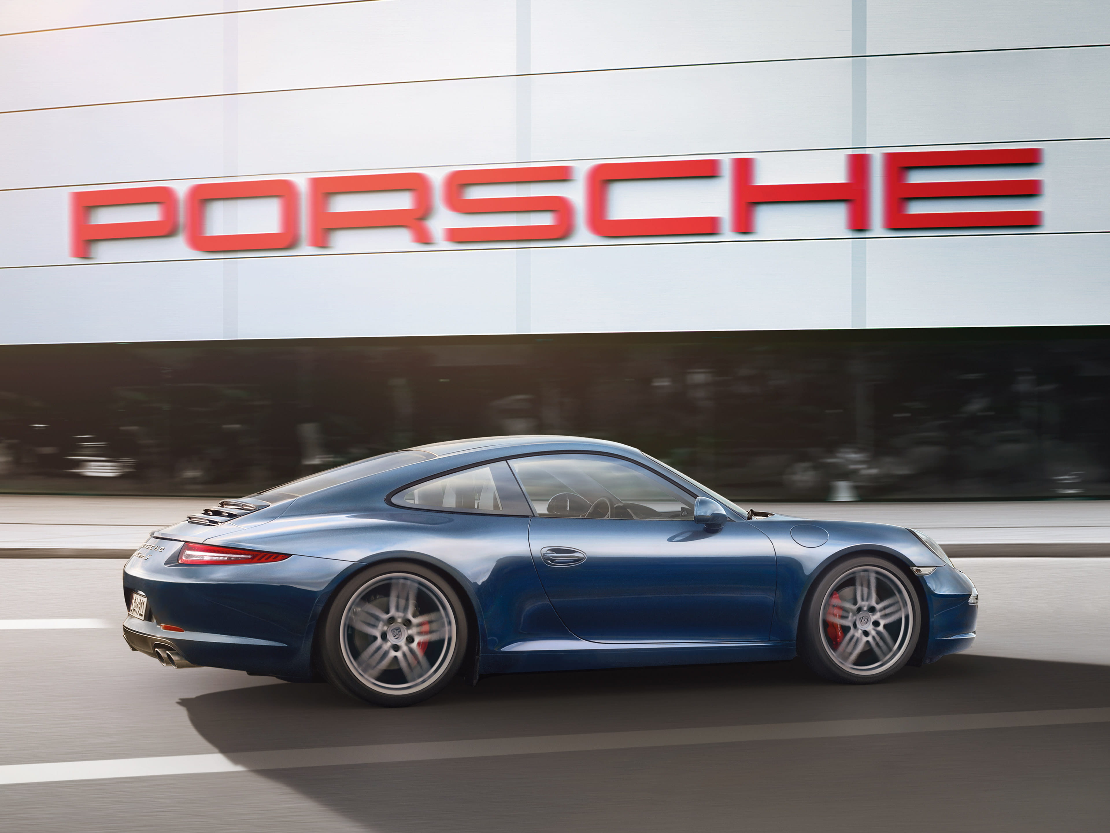 Porsche of London 911