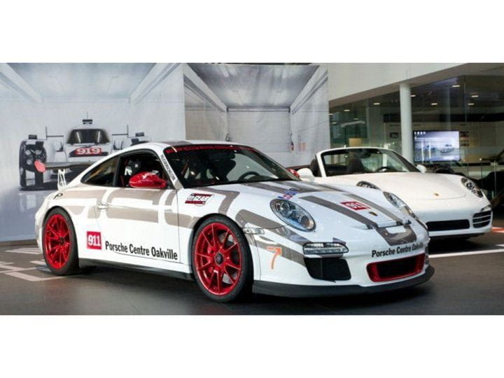 Porsche Centre Oakville