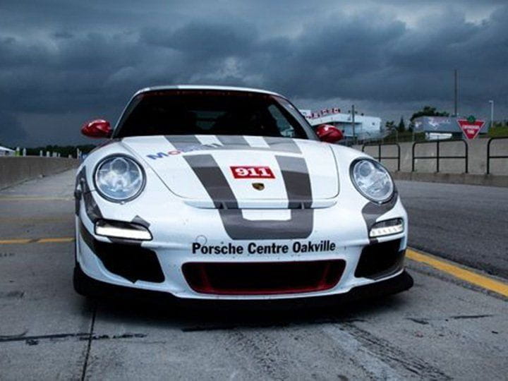 Porsche Centre Oakville