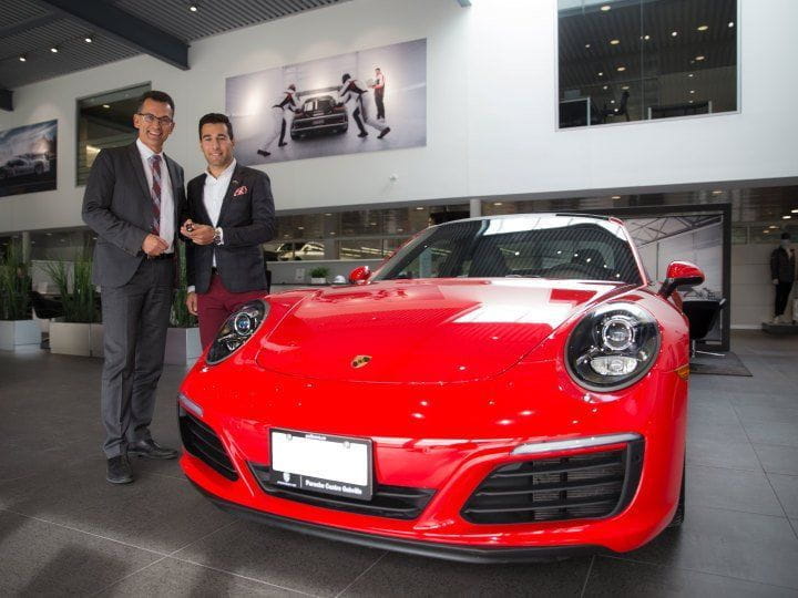 Porsche Centre Oakville
