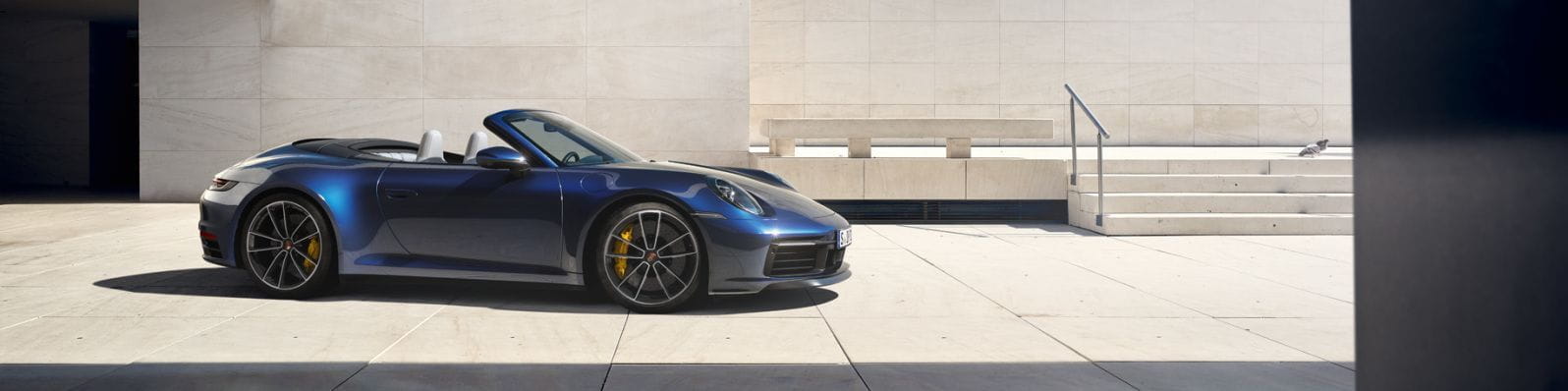 Porsche Centre Oakville