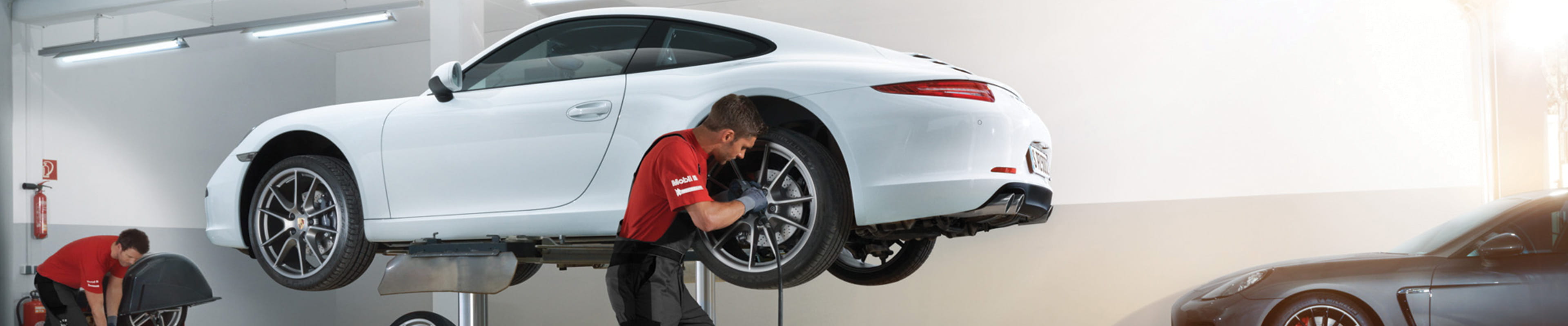 Winter Tires installation - Porsche Prestige
