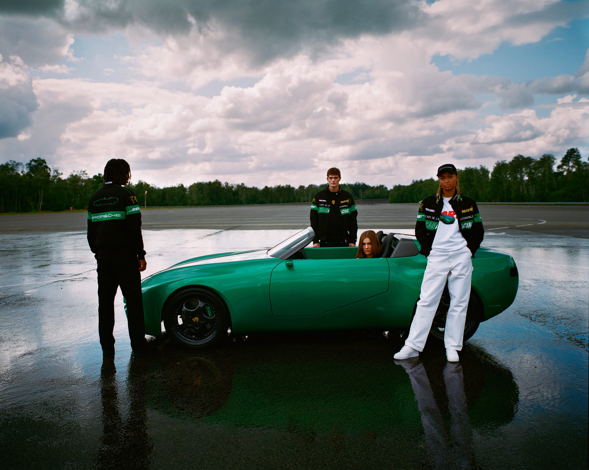 Design intemporel: L'Art de l'Automobile x Porsche