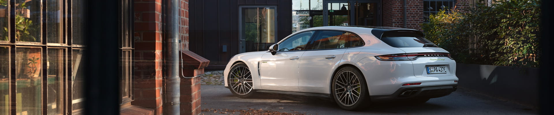 Porsche Rive-Sud - Panamera Turbo S E-Hybrid Sport Turismo