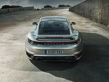 Megjelent online a Porsche News