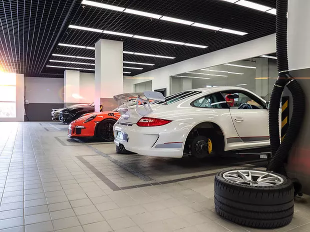 Service - Porsche Centre Ara Damansara