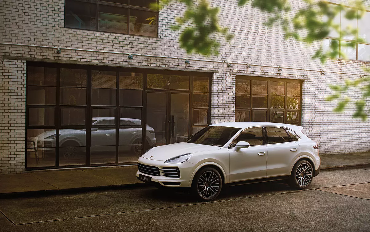 Sharing dreams with the Porsche Cayenne