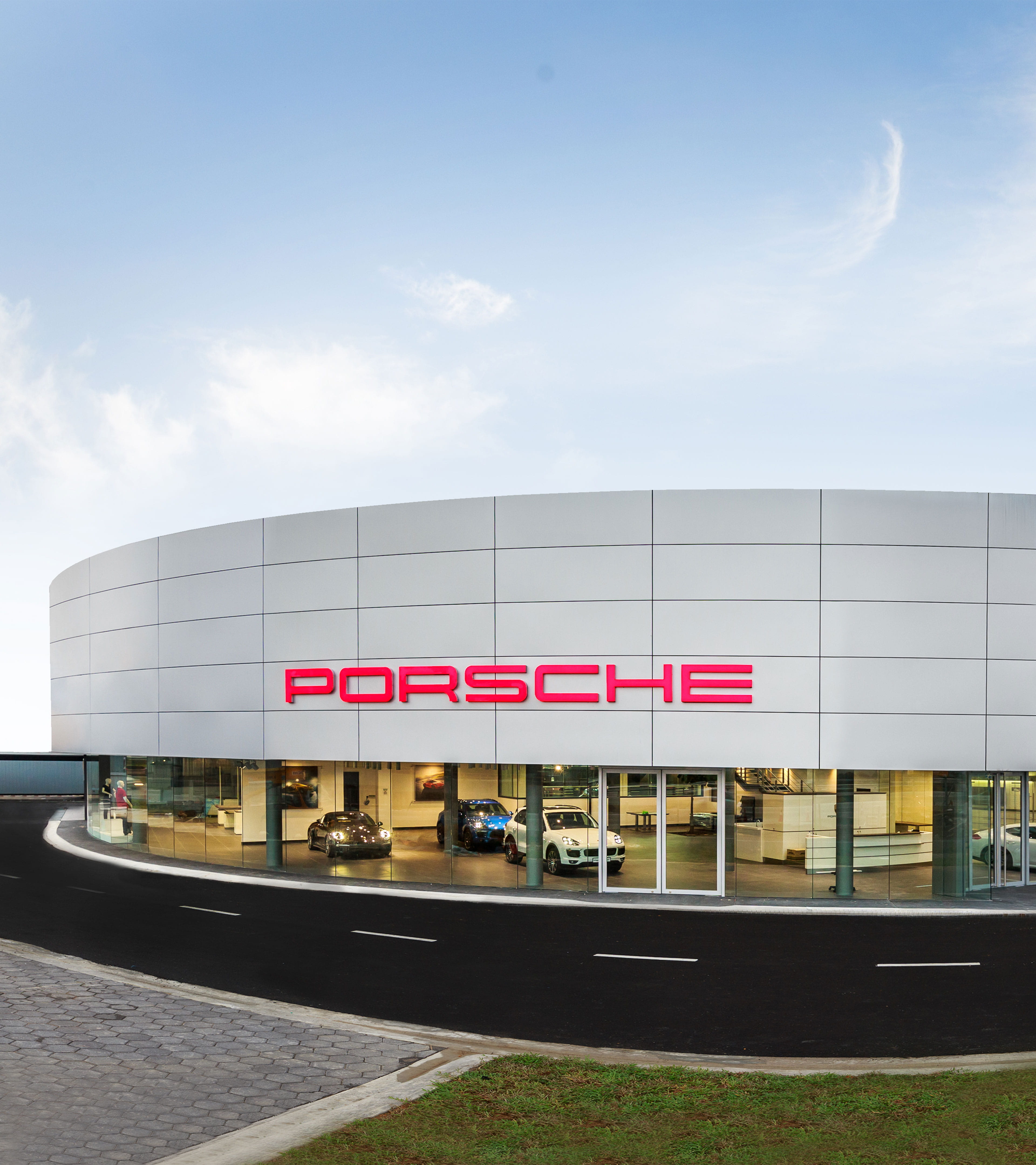 Porsche Centre Sungai Besi. Exterior facade.