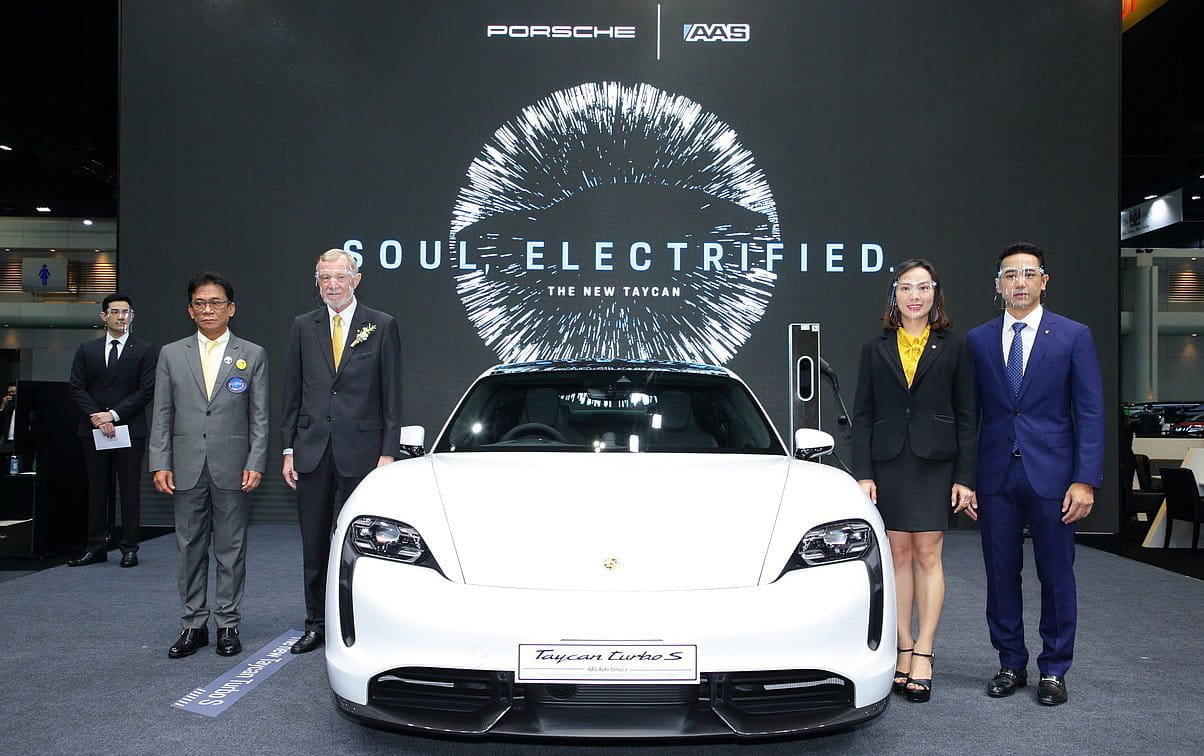 ปอร์เช่ ประเทศไทย เปิดตัวปอร์เช่ ไทคานน์ (Taycan) อย่างเป็นทางการพร้อมราคาสุดเร้าใจ ที่งาน Bangkok International Motor Show 2020