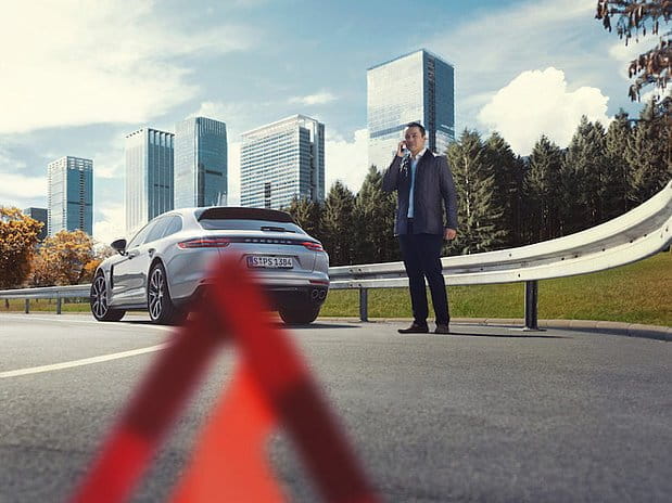 Програма допомоги на дорогах Porsche Assistance