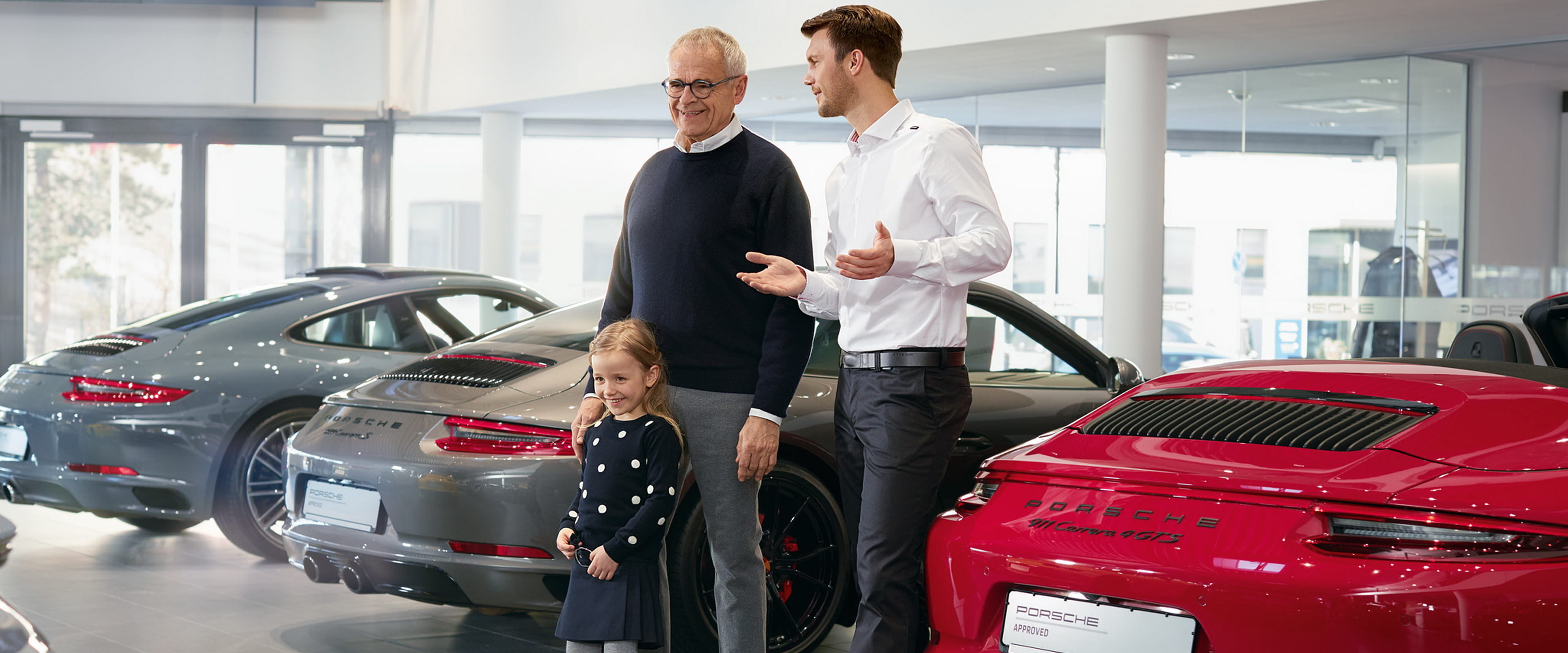 Porsche Approved. Автомобілі з пробігом.