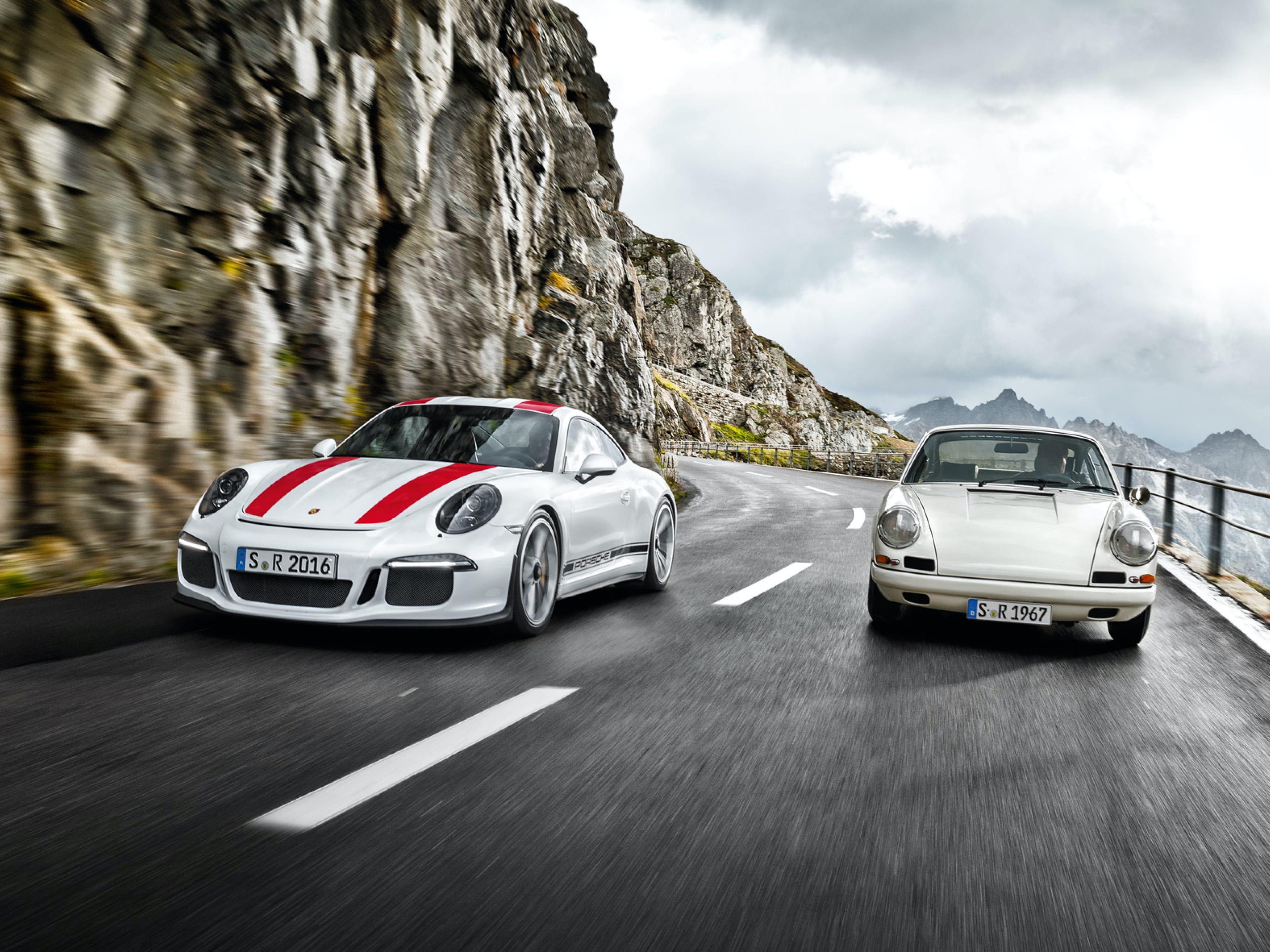 Extended Porsche Approved Warranty programme