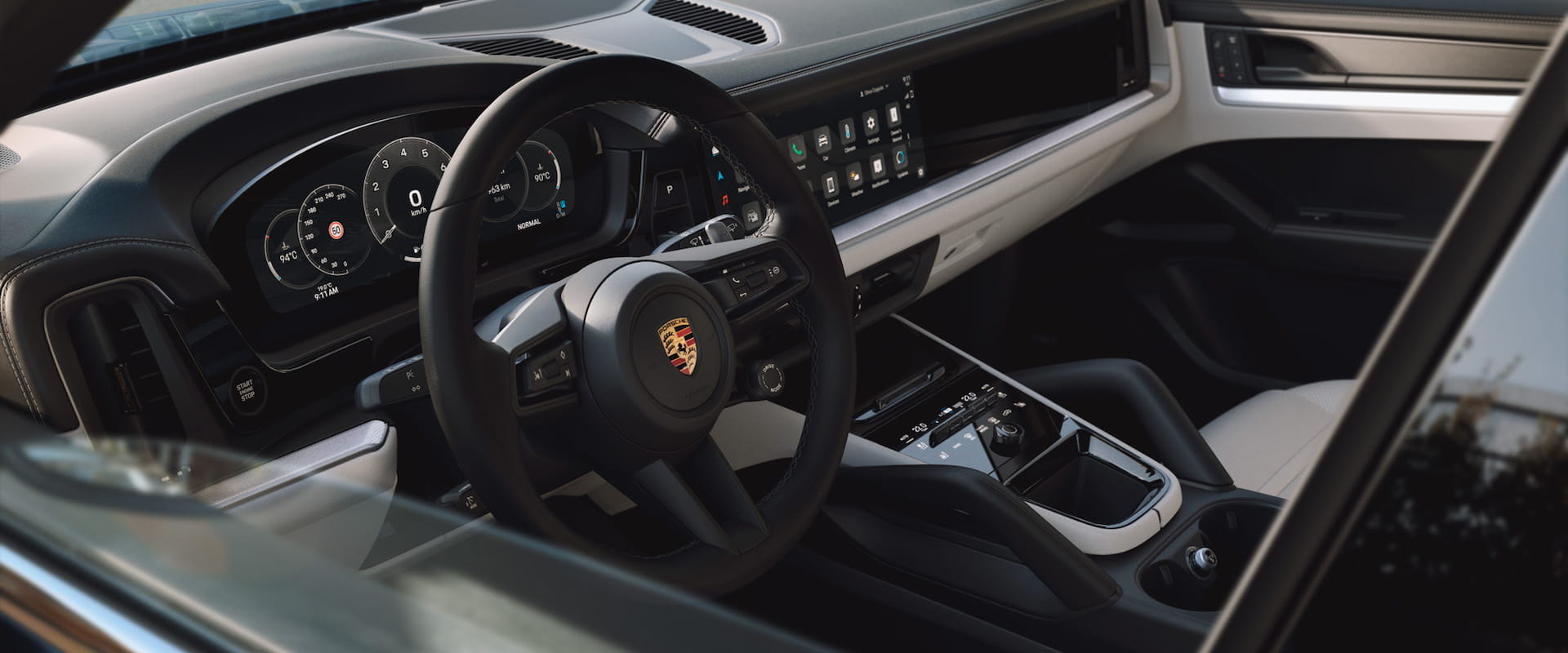 2024 Cayenne outfitted with all-new Porsche Driver Experience system