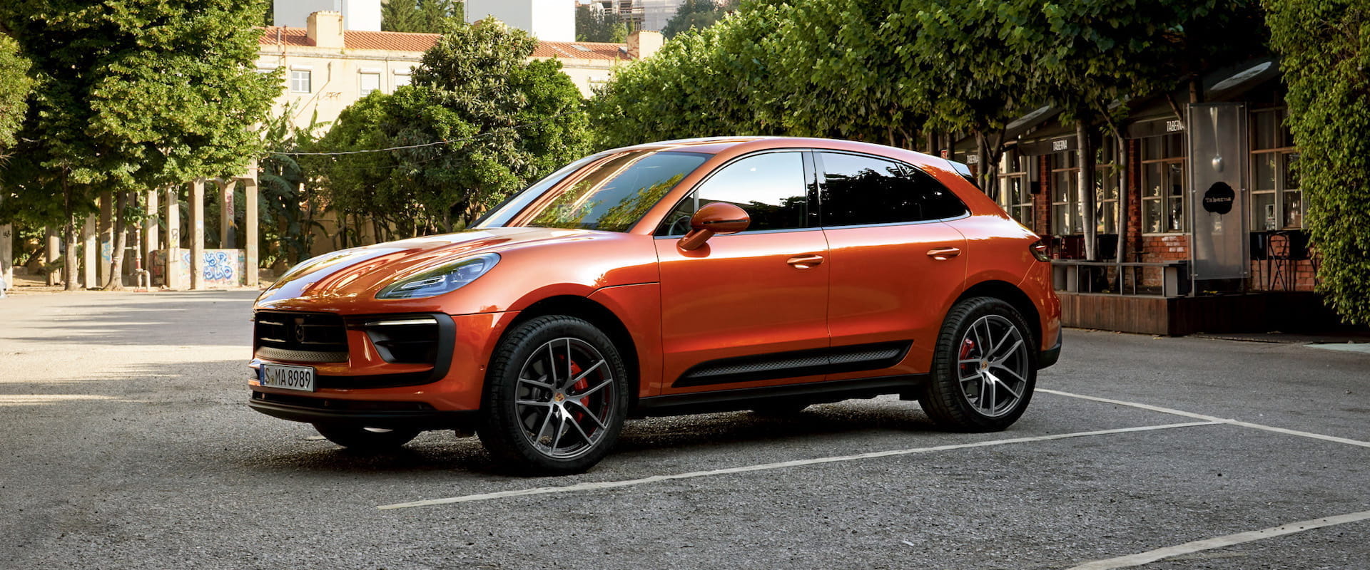 Centre Grille | Porsche Macan Base S and GTS Centre Grille | Porsche Macan Base S and GTS