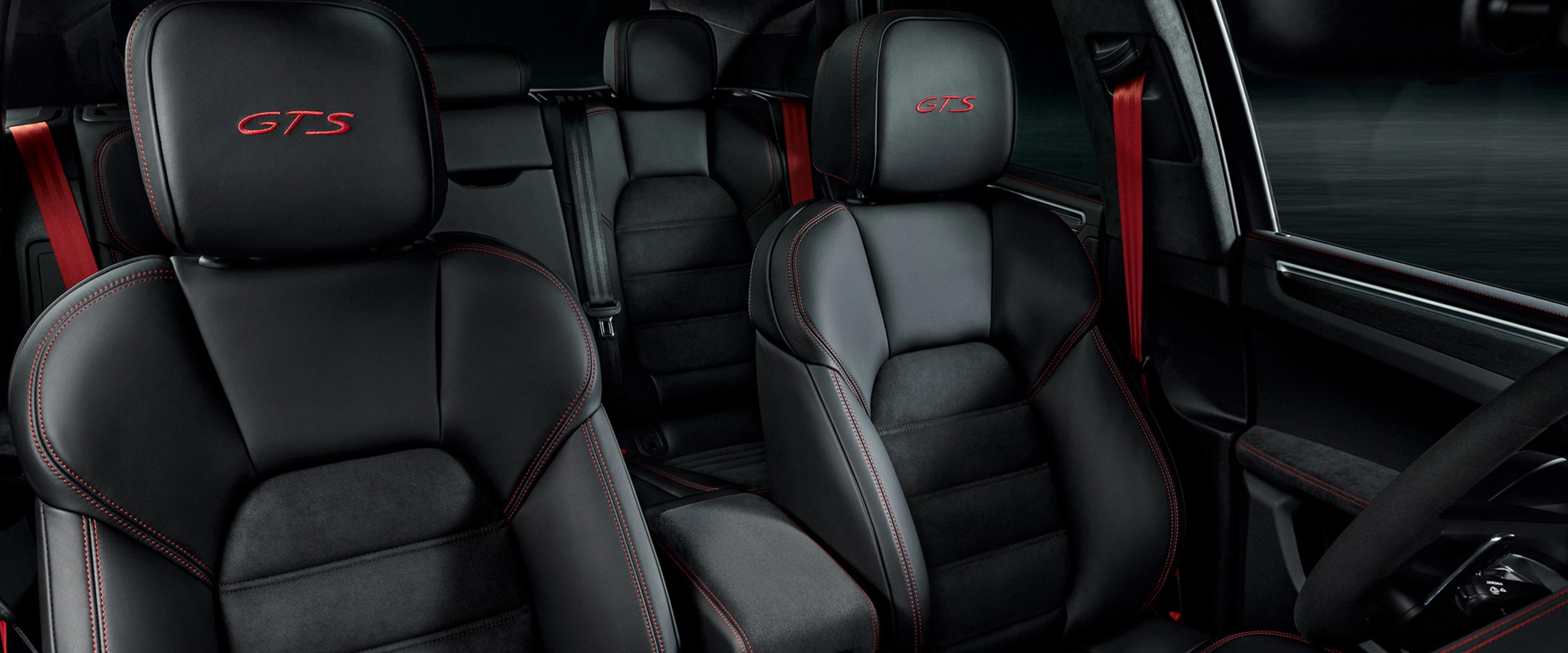 Porsche macan car seat 2025