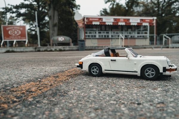 PORSCHE x LEGO