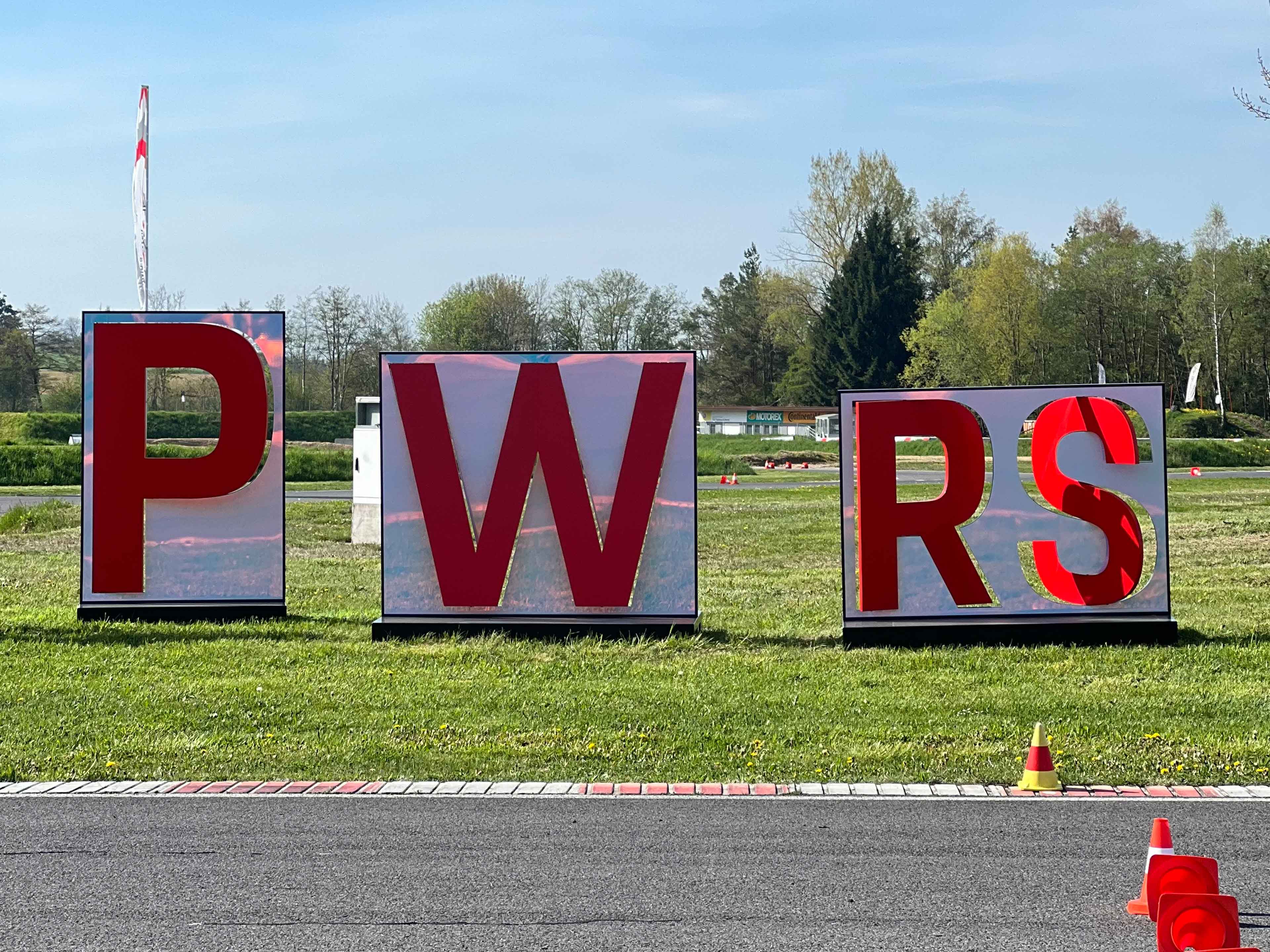 Porsche World Roadshow mit dem Porsche Zentrum Bern.