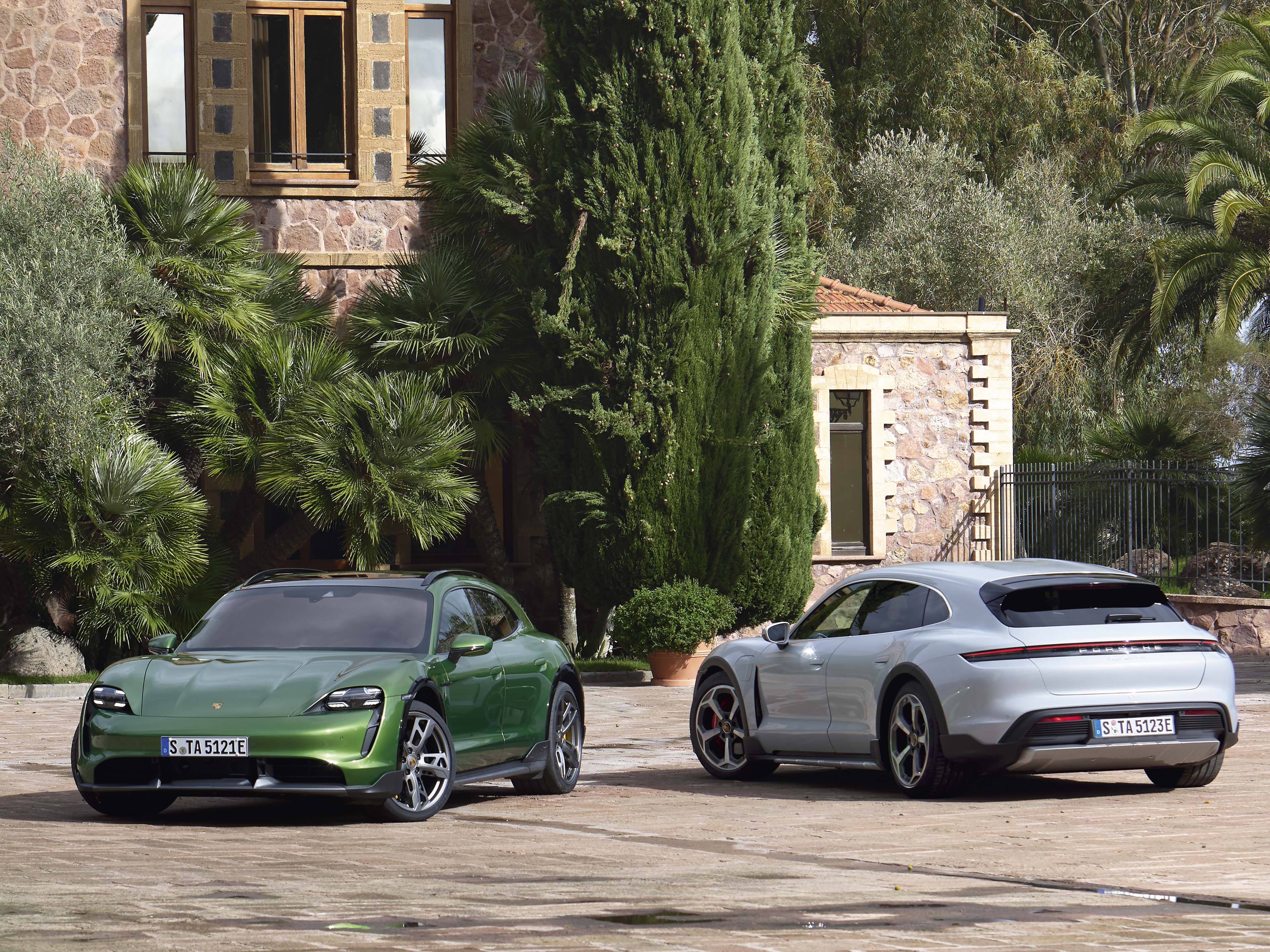 Porsche Taycan Cross Turismo och Taycan Turbo S Cross Turismo - världspremiär