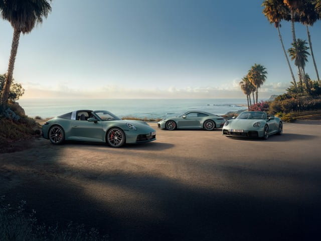 911 4S